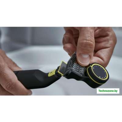 Триммер для бороды и усов Philips OneBlade Pro QP6530/16