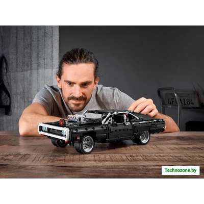 Конструктор LEGO Technic 42111 Dodge Charger Доминика Торетто
