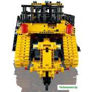 Конструктор LEGO Technic 42131 Бульдозер Cat D11 на пульте управления