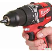 Ударная дрель-шуруповерт Milwaukee M18