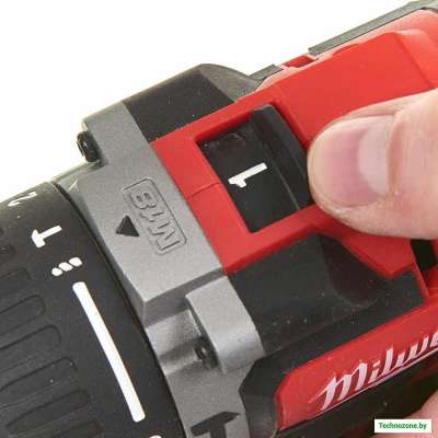 Ударная дрель-шуруповерт Milwaukee M18