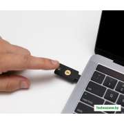 Аппаратный криптокошелек Yubico YubiKey 5C NFC