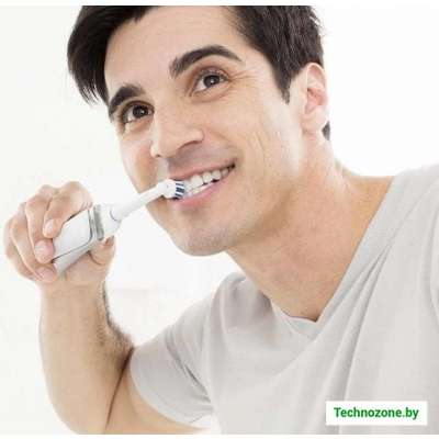 Комплект зубных щеток Oral-B Pro 2 2900 CrossAction