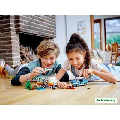 Конструктор LEGO Creator 31108 Отпуск в доме на колесах